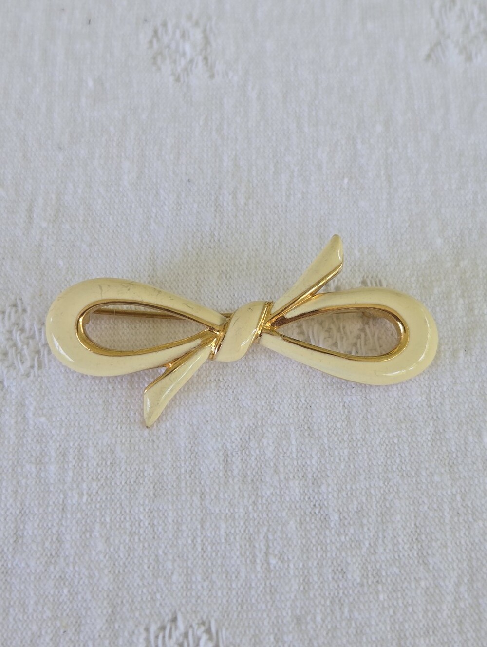 Monet Vintage Cream and Gold Bow Brooch - Women Jewelry